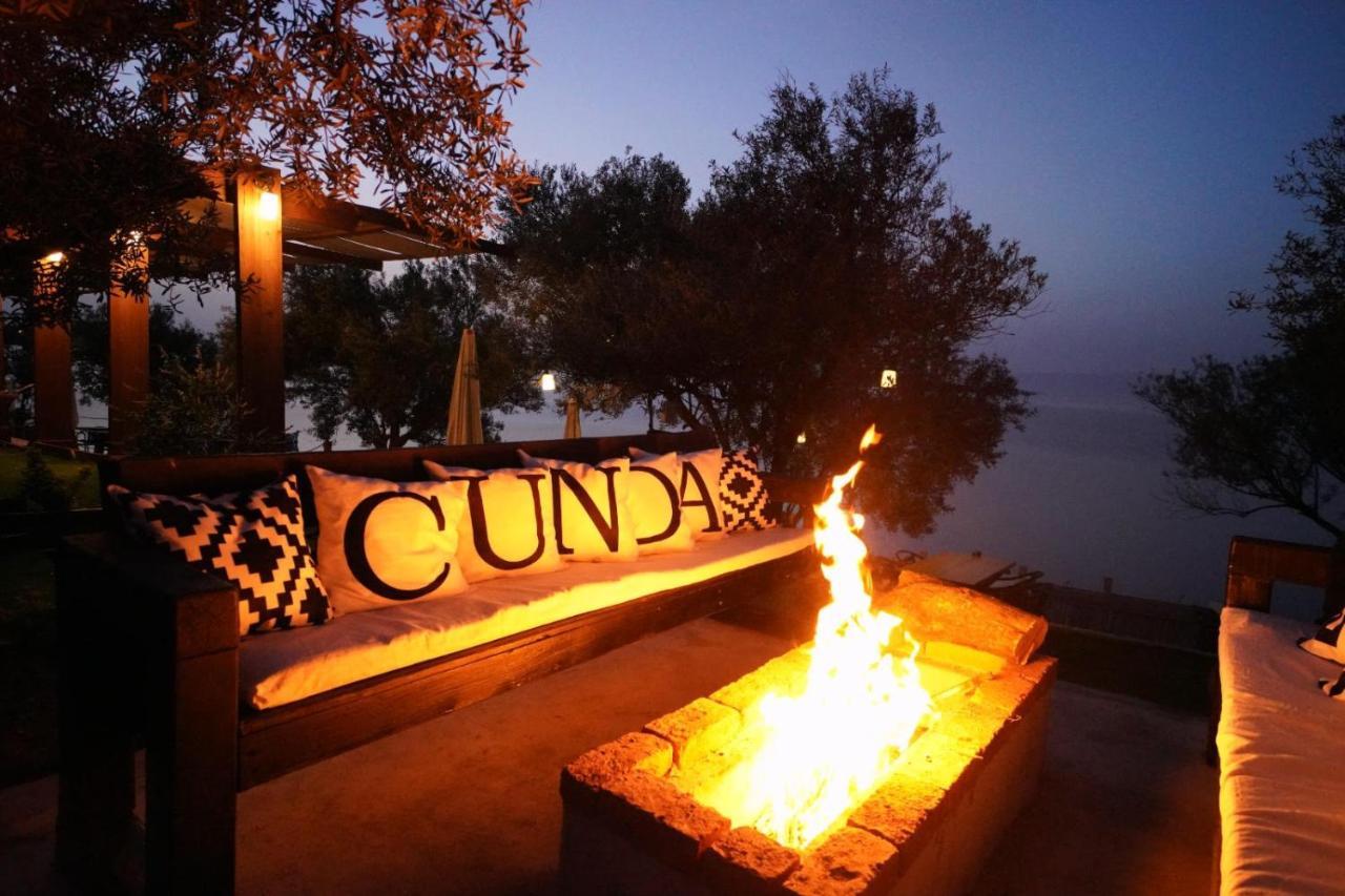 Qcunda Otel Айвалык Экстерьер фото