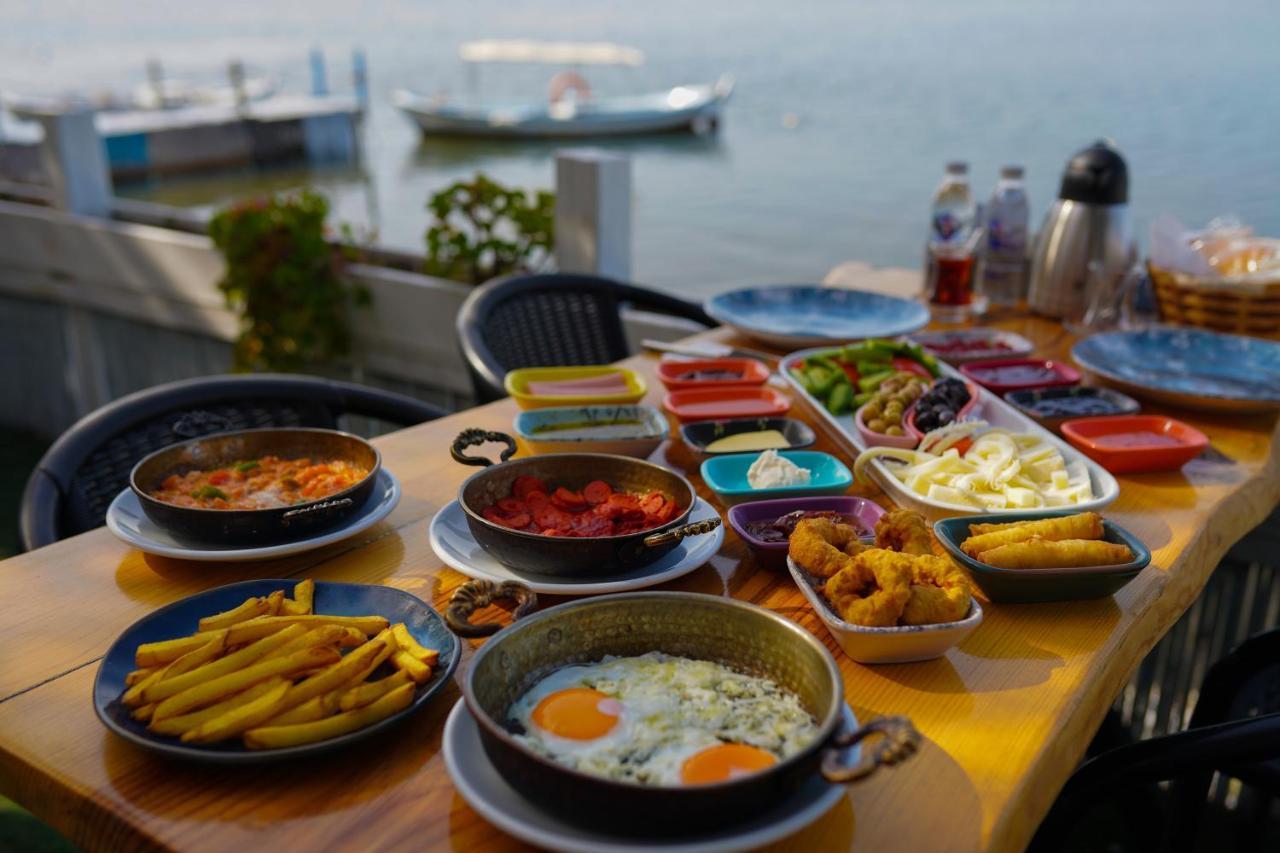 Qcunda Otel Айвалык Экстерьер фото